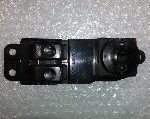 BOTONERA ELEVALUNAS DE PUERTA DEL CONDUCTOR 621W01940 HYUNDAI STAREX (1998-2007)