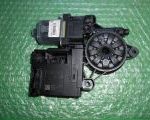 MOTOR ELEVALUNAS DE PUERTA DELANTERA IZQUIERDA (CONDUCTOR) 3C0959793C SEAT LEON II - SEAT ALTEA XL - VOLKSWAGEN PASSAT (B7) - VW PASSAT CC - VW JETTA V (2010-2016)