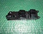BOTONERA ELEVALUNAS DE PUERTA DEL CONDUCTOR 84820-05100 TOYOTA AVENSIS (T25) (2003-2008)