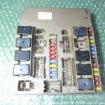 CAJA DE FUSIBLES BSM DEL MOTOR 8200674660A RENAULT CLIO III - RENAULT MODUS (2006-2012)