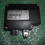 UNIDAD DE CONTROL DE VOLTAJE DE BATERIA A2115404245 MERCEDES BENZ CLASE E (W211) (2002-2009)