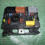 MODULO DE FUSIBLES BSM DEL MOTOR 9659741780 CITROEN C2 - CITROEN C3 - CITROEN C4 - PEUGEOT 307 (2006-2012)