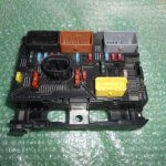 MODULO DE FUSIBLES BSM DEL MOTOR 9661708280 PEUGEOT 207 - PEUGEOT 307 - PEUGEOT 308 - CITROEN C3 (2006-2014)