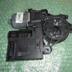 MOTOR ELEVALUNAS DE PUERTA DELANTERA DERECHA 3C0959792C - MOTOR 3AA959702A VOLKSWAGEN TIGUAN (5N) - VOLKSWAGEN PASSAT (B7) (2010-2016)