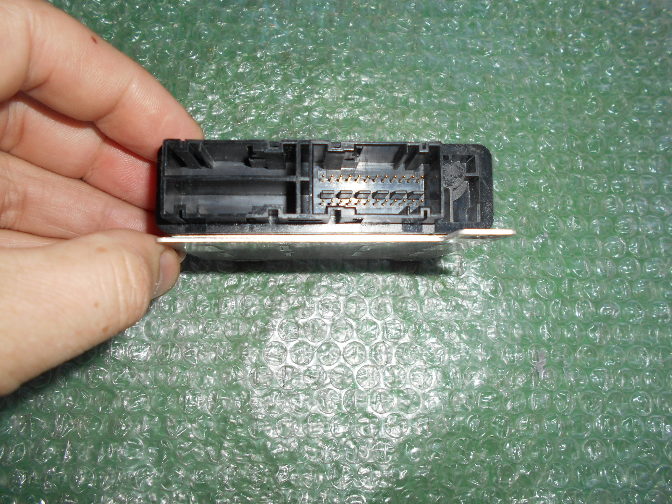 CENTRALITA DE AIRBAG 51719091 - TRW 331373 FIAT PUNTO II (188) (1999-2005) - Imagen 3