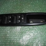 BOTONERA ELEVALUNAS DE PUERTA DEL CONDUCTOR 156080370 ALFA ROMEO 159 (939) (2005-2010)