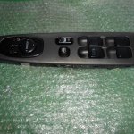 BOTONERA ELEVALUNAS DE PUERTA DEL CONDUCTOR 84040-53020 LEXUS IS200 (XE10) (1998-2005)