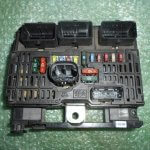 MODULO DE FUSIBLES BSM-L02 DEL MOTOR 9656086180 PEUGEOT 407 (2004-2008)