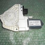 MOTOR ELEVALUNAS DE PUERTA DELANTERA IZQUIERDA 4F0959801D - BROSE 1101-997009-201 AUDI A6 - AUDI A6 AVANT (C6) (2004-2008)
