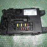 MODULO DE CONFORT BSI 13382213 OPEL CORSA D (2006-2012)