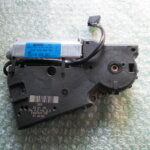 MOTOR DE TECHO SOLAR 1J6959591 - BOSCH 0390200006 - SEAT TOLEDO II - VOLKSWAGEN GOLF IV - VOLKSWAGEN PASSAT (B5) - VOLKSWAGEN NEW BEETLE (1998-2004)