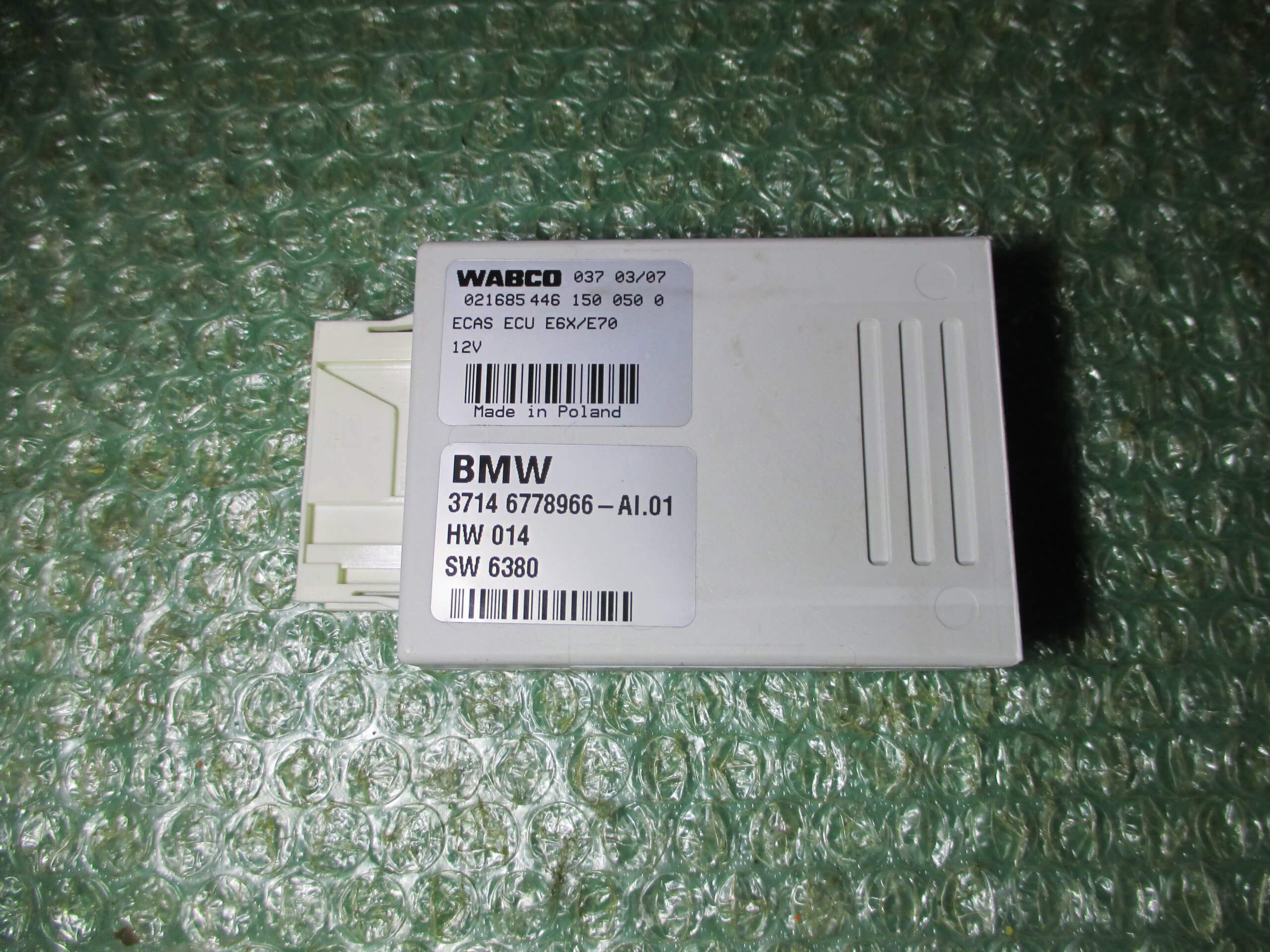 MODULO DE CONTROL DE SUSPENSION NEUMATICA 37.14-6778966-01 BMW X5 (E70) - BMW X6 (E71) (2007-2015)