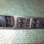 BOTONERA ELEVALUNAS DE PUERTA DEL CONDUCTOR 735363953 FIAT IDEA (2003-2012)