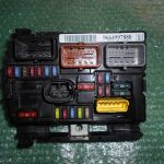 MODULO DE FUSIBLES BSM-R09 DEL MOTOR 9664997880 CITROEN C3 PICASSO - CITROEN DS3 - PEUGEOT 207 (2008-2016)