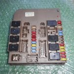 CAJA DE FUSIBLES BSM DEL MOTOR 8200674658A RENAULT CLIO III - RENAULT MODUS 1.2 16V - 1.4 16V (2006-2012)