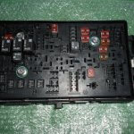 MODULO DE FUSIBLES BSM DEL MOTOR 13343479 - 13222782 - 13255300 CHEVROLET CRUZE - OPEL INSIGNIA 2.0 CDTI (2008-2016)