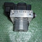 MODULO DE FRENO ABS A0004313700 - BOSCH 0265255976 MERCEDES BENZ CLA (W117) - MERCEDES BENZ CLASE A (W176) - MERCEDES BENZ CLASE B (W246) (2013-2019)