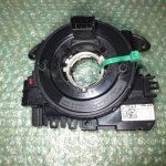 ANILLO DE AIRBAG DEL VOLANTE 5K0953569E AUDI A1 - SEAT LEON II - VOLKSWAGEN GOLF VI - VOLKSWAGEN SCIROCCO - VOLKSWAGEN TOURAN - SKODA YETI (2008-2013)