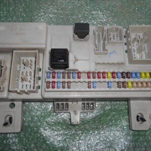 MODULO DE CONFORT BSI 8690720 VOLVO C30 - VOLVO C70 - VOLVO S40 II - VOLVO V50 (2004-2012)