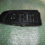 BOTONERA ELEVALUNAS DE PUERTA DEL CONDUCTOR 35750-TL0-G11-M1 HONDA ACCORD VIII (2008-2015)