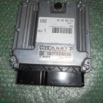 CENTRALITA UCE DEL MOTOR 03L906022JM - BOSCH 0281015328 AUDI A4 2.0 TDI (B8) (2008-2015)