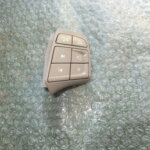 BOTONERA DERECHA DEL VOLANTE 30768063 VOLVO V70 - VOLVO S80 II (2005-2010)