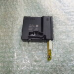 UNIDAD ELECTRONICA DE MOTOR ELEVALUNAS TRASERO DERECHO 910836-104 RENAULT LAGUNA III - RENAULT SCÉNIC III (2009-2014)