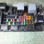 MODULO DE CONFORT BCM DISTRIBUCION ELECTRICA DE PARTE TRASERA EW93-14N030-AA JAGUAR XF (X250) - JAGUAR XJ (X351) (2008-2019)