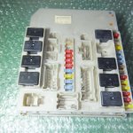 CAJA DE FUSIBLES BSM DEL MOTOR 8200356231F RENAULT CLIO III - RENAULT MODUS (2006-2012)