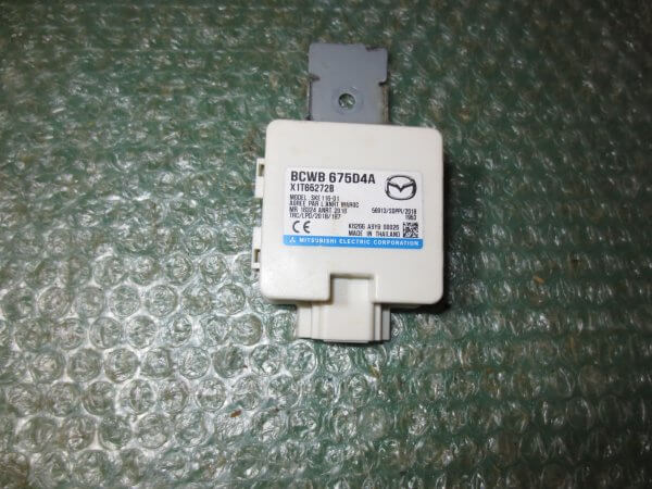 UNIDAD DE CONTROL DE KEYLESS ENTRY BCWB-675D4A MAZDA 3 - MAZDA CX-30 (2015-2023)