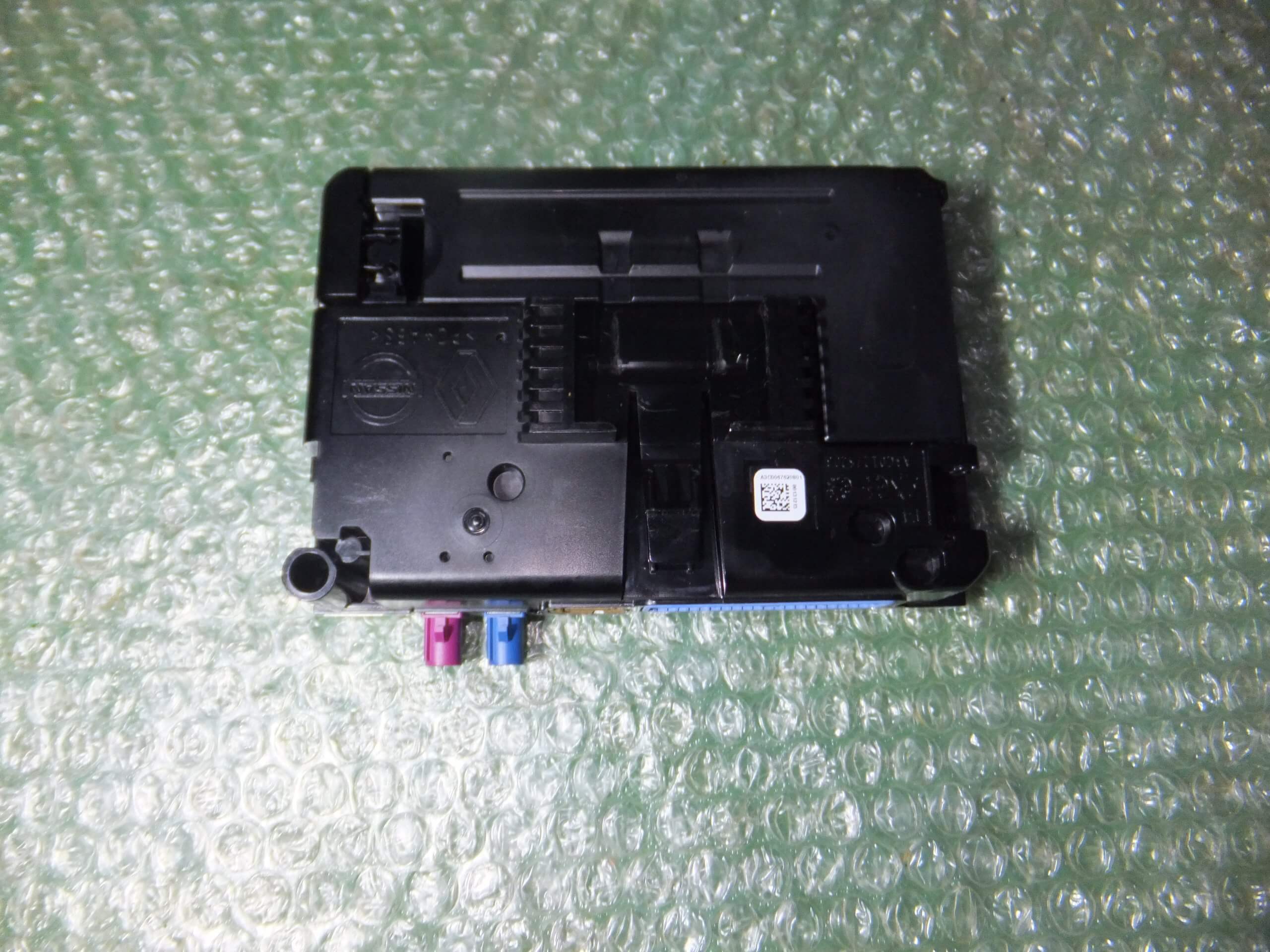 MODULO INTERFACE DE CONTROL MULTIMEDIA 2591A5169R NISSAN - RENAULT CAPTUR - DACIA SANDERO III (2018-2024) - Imagen 2