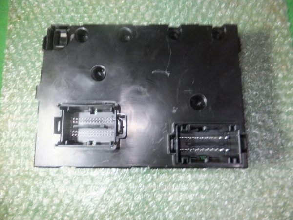 MODULO DE CONFORT BSI 521758460 FIAT TIPO II (2015-2024) - Imagen 2