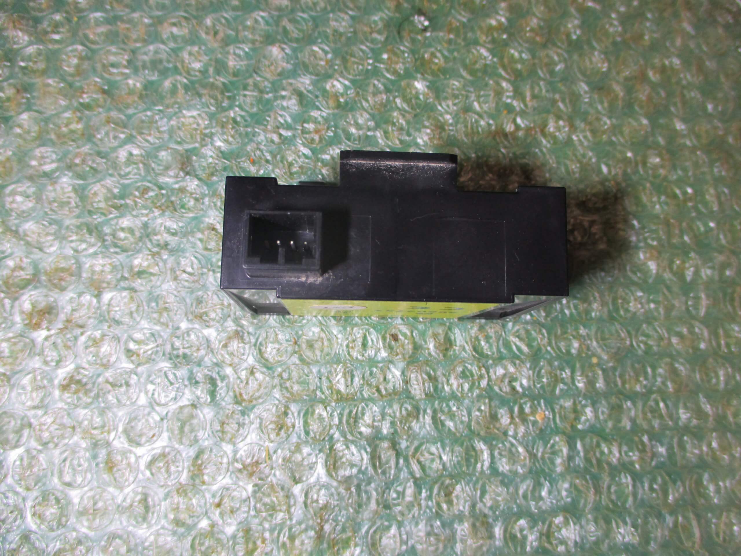 UNIDAD DE KEYLESS ENTRY 20803737 CHEVROLET CAPTIVA - OPEL ANTARA (2006-2012) - Imagen 3