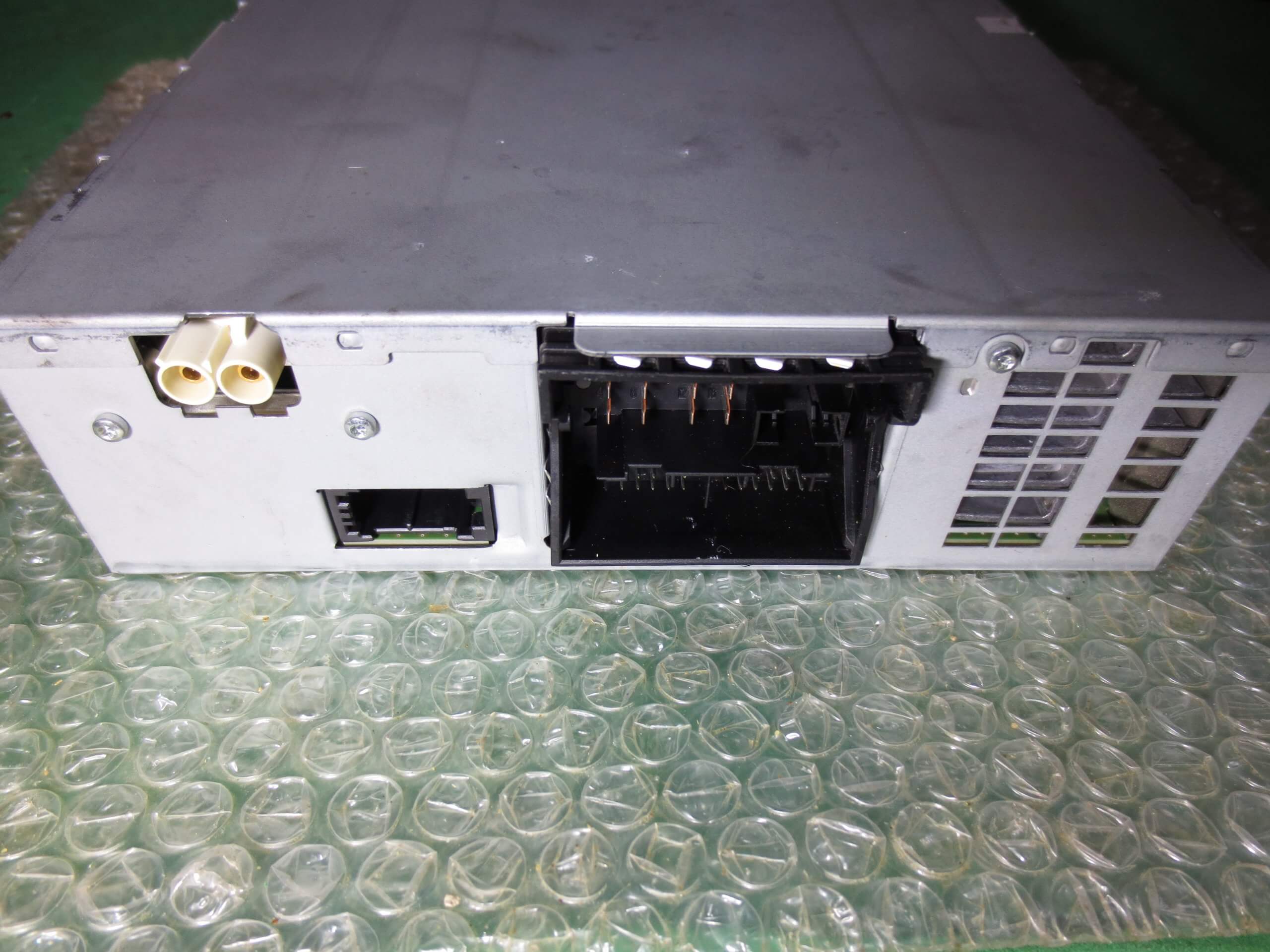 MODULO SINTONIZADOR DE RADIO + NAVEGADOR 4F0035056C AUDI Q5 (8R) - AUDI Q7 (4L) - AUDI A4 (B8) - AUDI A5 (8T) - AUDI A6 (C6) (2005-2015) - Imagen 2