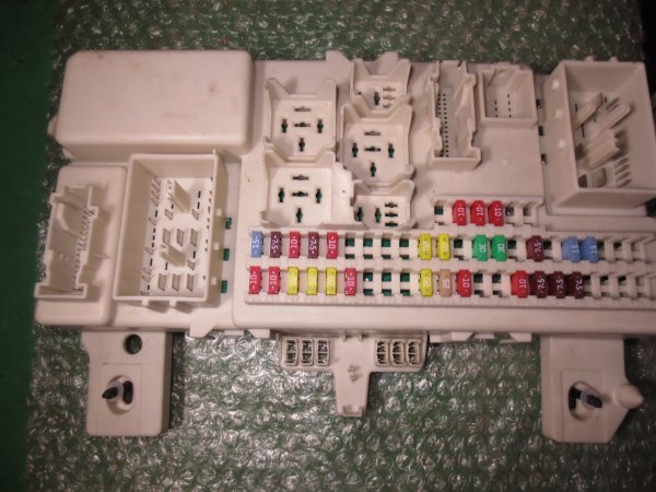 MODULO DE CONFORT BSI 5013715 VOLVO C30 - VOLVO C70 - VOLVO S40 II - VOLVO V50 (2004-2012)