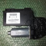 MOTOR ELEVALUNAS DELANTERO IZQUIERDO 3D1959701H VOLKSWAGEN PHAETON (2002-2016)