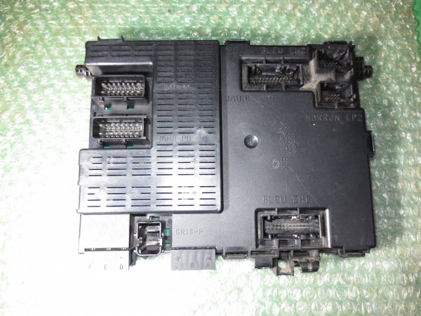 MODULO DE CONFORT BSI 9646023680 PEUGEOT 406 FASE II (2001-2004) - Imagen 3