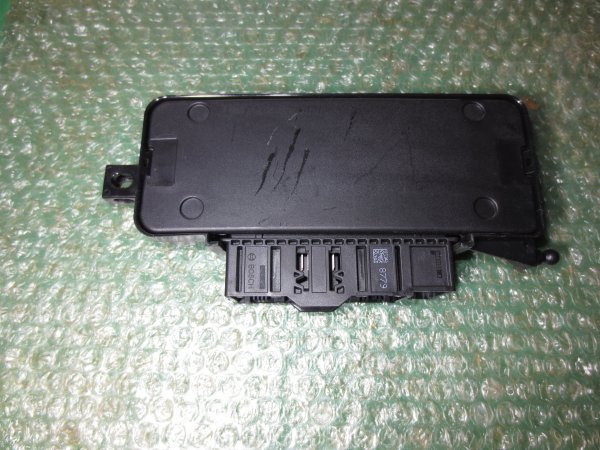UNIDAD GATEWAY DE AIRBAG 65.77-6826984-01 BMW SERIE 1 (F20) - BMW SERIE 3 (F30-F31) - BMW SERIE 4 (F36) (2013-2020) - Imagen 2
