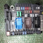 MODULO DE FUSIBLES BSM DEL MOTOR 9810295780 PEUGEOT 308 II - CITROEN DS5 - CITROEN C4 II (2011-2018)