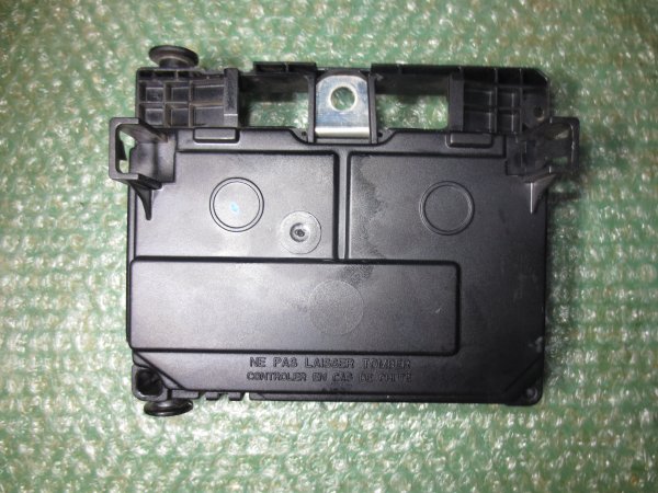 MODULO DE FUSIBLES BSM DEL MOTOR 9656086080 CITROEN C4 - CITROEN C5 II - PEUGEOT 407 (2004-2008) - Imagen 3
