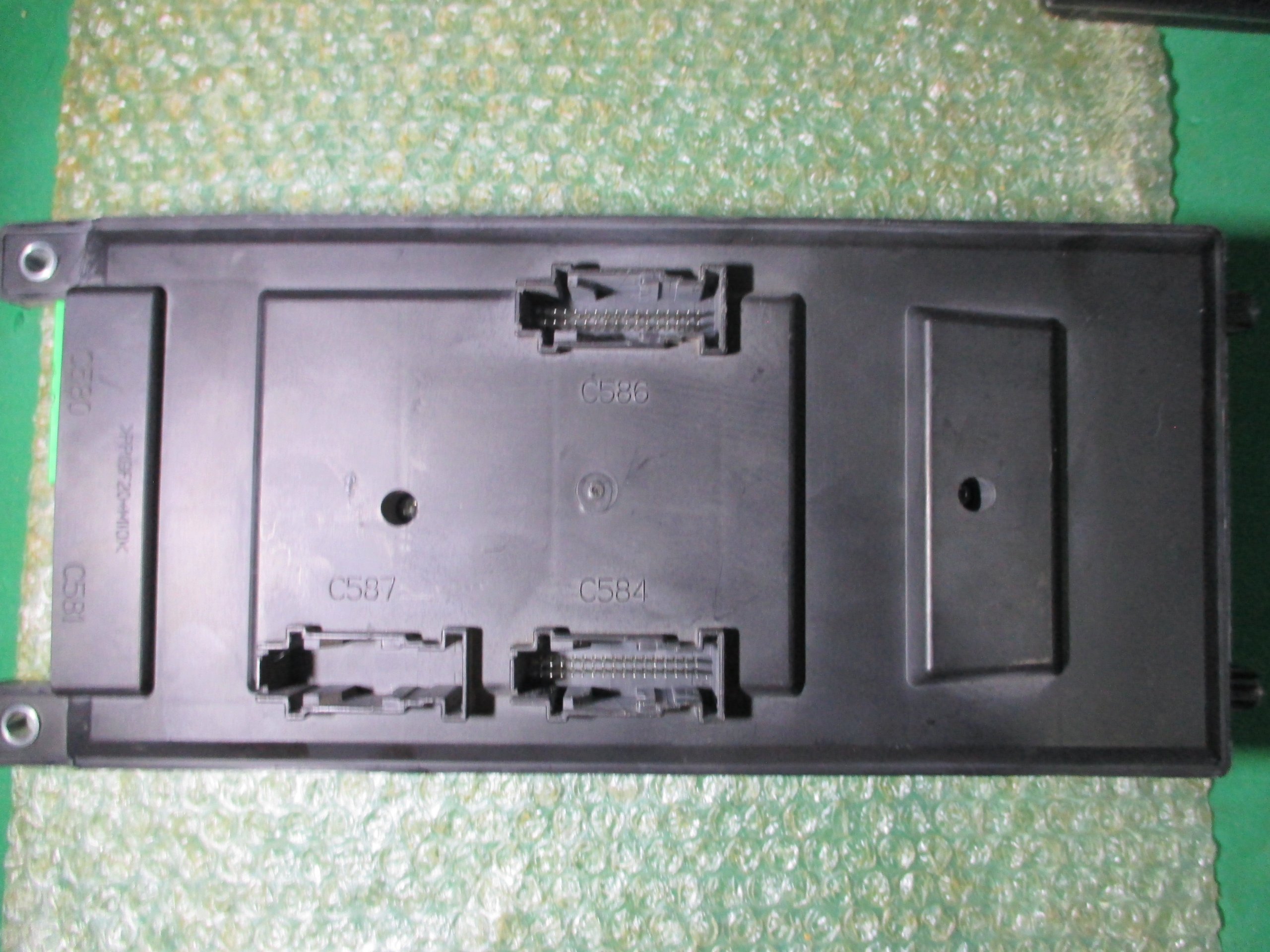 MODULO DE CONFORT BSI YQE500420 LAND ROVER - RANGE ROVER SPORT (L320) (2005-2013). - Imagen 3
