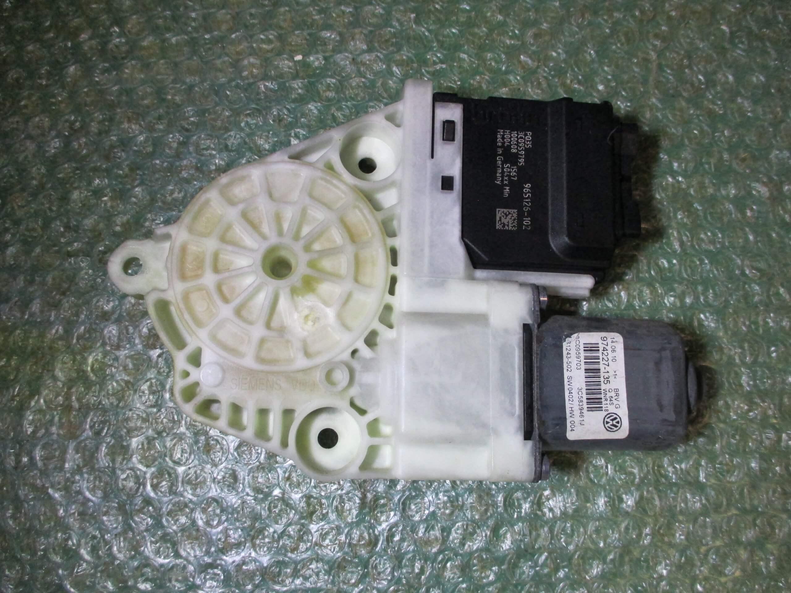 MOTOR ELEVALUNAS TRASERO IZQUIERDO 3C0959795 VOLKSWAGEN PASSAT (B7) (2009-2014)